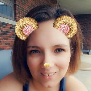 Meet your Posher, Angelica